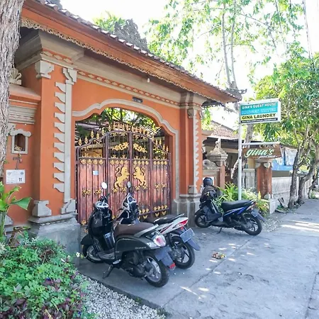 Gina'S Guest House